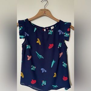 Cute navy blue Westmoon blouse.